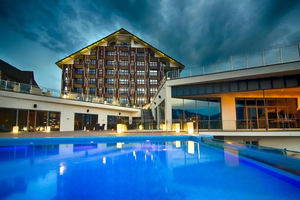 F&B Spa Resort (ex. Fomich Hotel), hotel in Bukovel