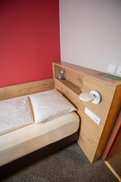 Hotel Azenberg photo