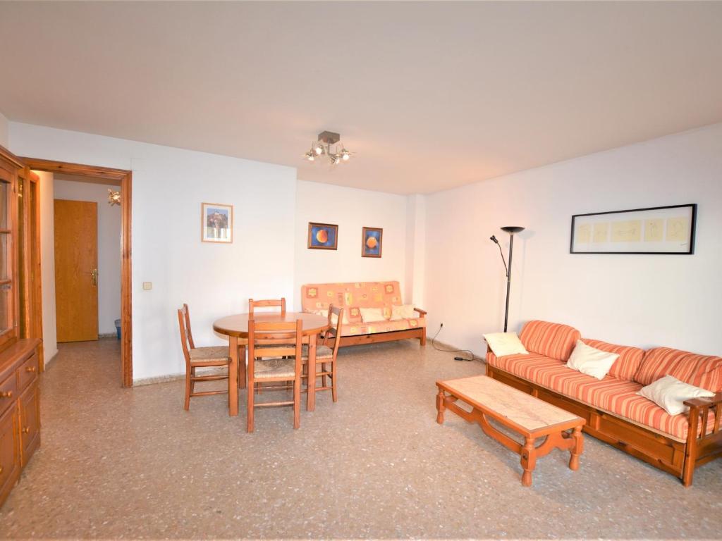 Villa Service - Lindamar 1º 2ª - 4
