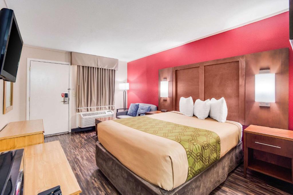 Econo Lodge Walterboro Photo 15