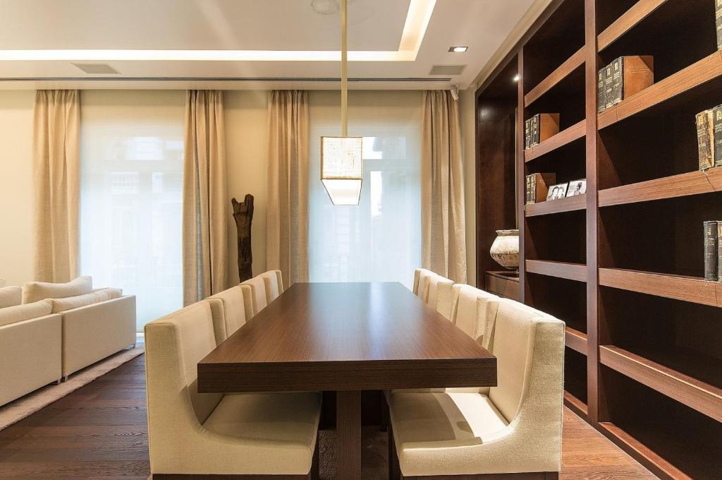 Luxury Alma Apartments photo