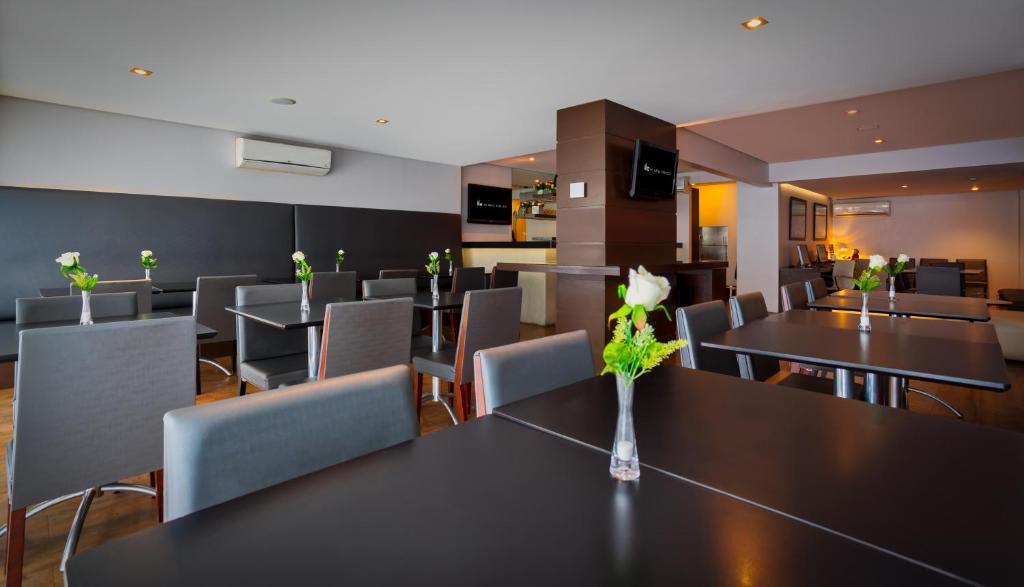 Bar/lounge