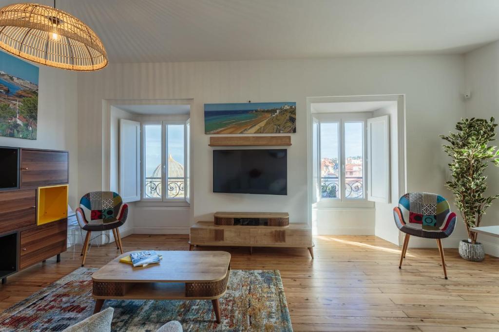 IMPERIAL Apartment in the center of Biarritz close to the beach - 2