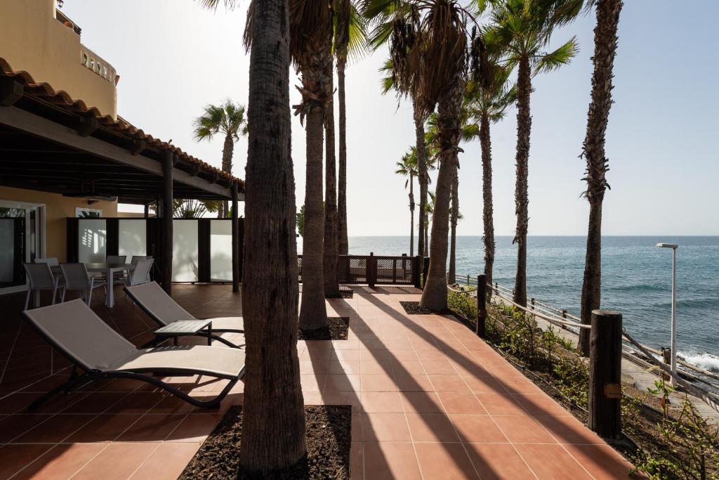 Luxury Terrace Ocean view-P67B By CanariasGetaway — Hotel in Gran Canaria