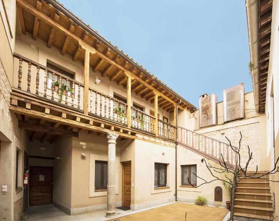 La Casa del Tránsito - Living Toledo - 2