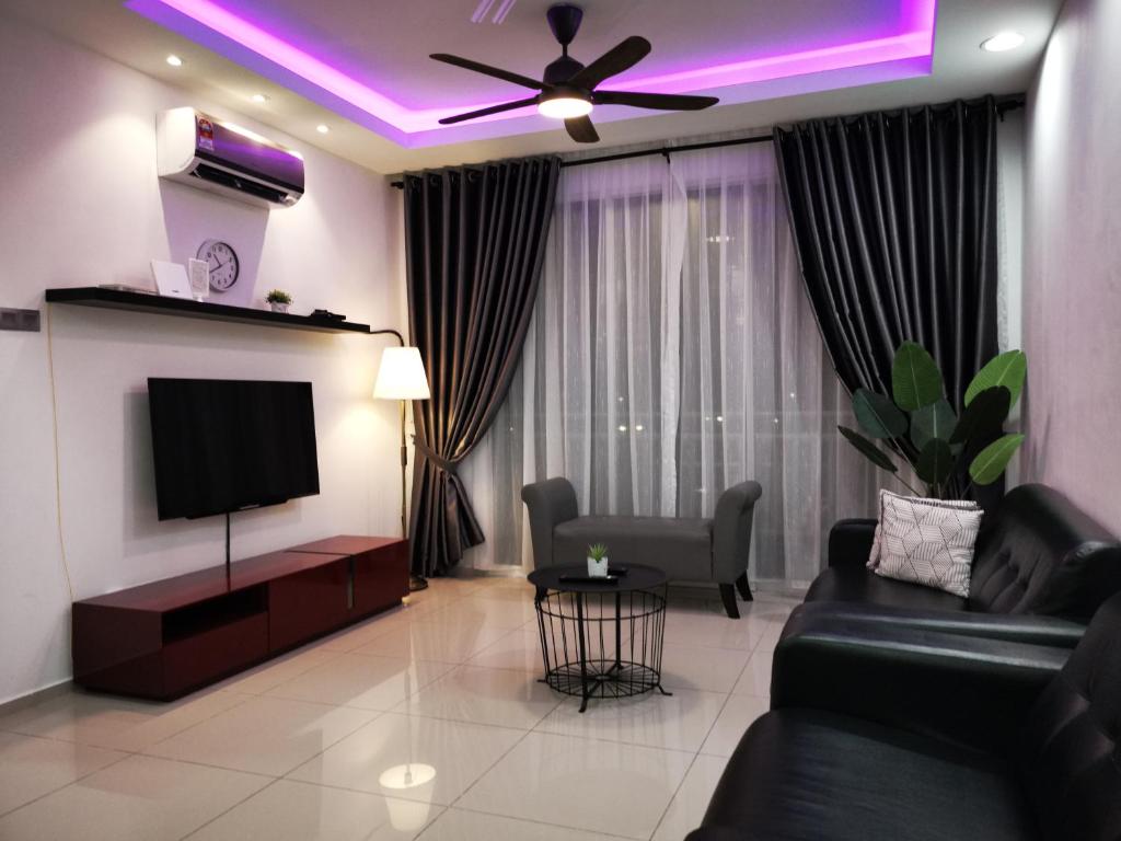 Ehsan Residence POOLVIEW + WIFI @ KLIA-SEPANG-NILAI — Hotel in Kuala Lumpur