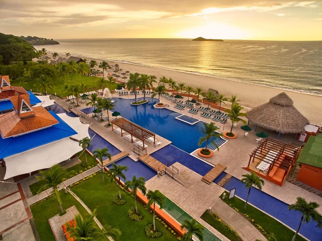 Grand Decameron Panama, A Trademark All-Inclusive Resort