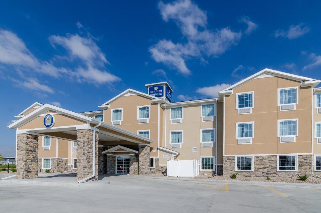Cobblestone Hotel & Suites - Urbana photo