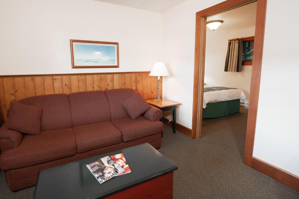 April Point Resort photo