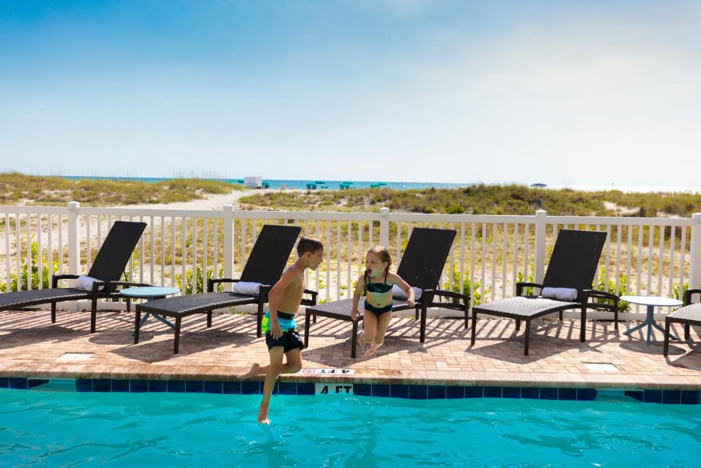 Provident Oceana Beachfront Suites photo