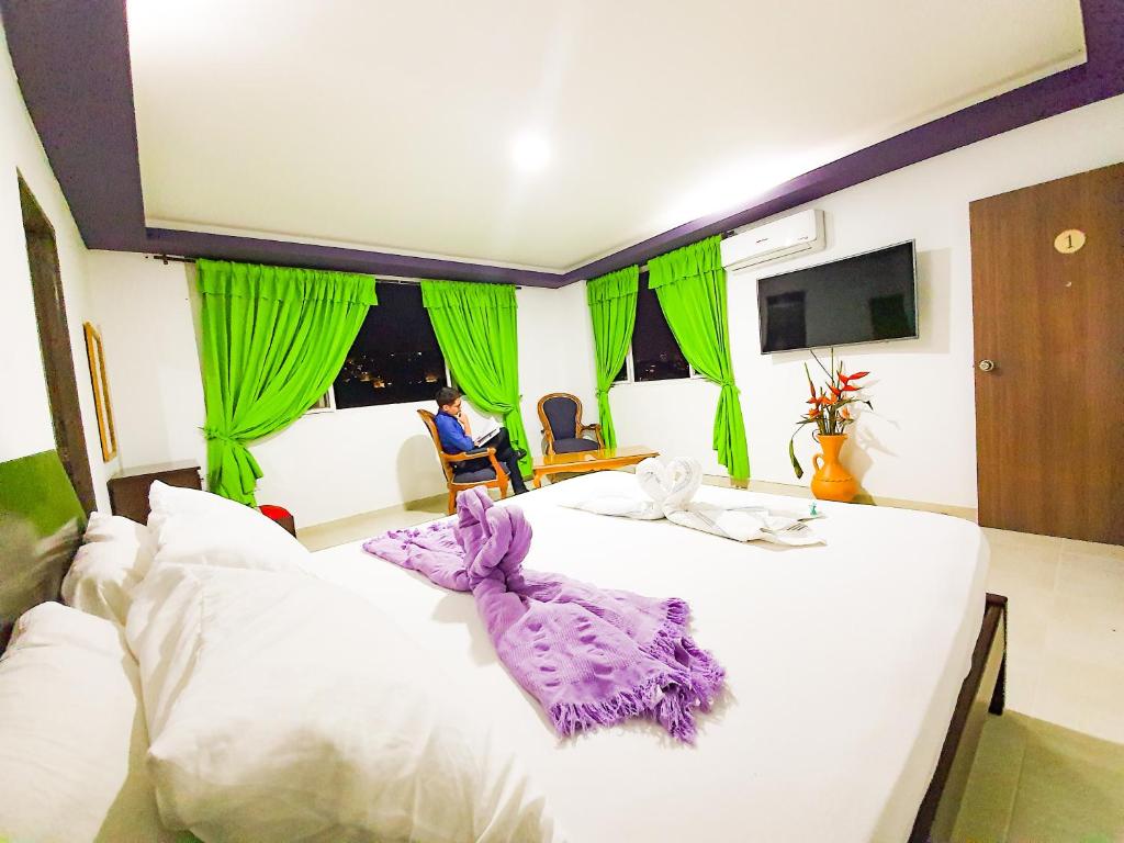 Hostal La Mercedes Street — Hotel in Cali