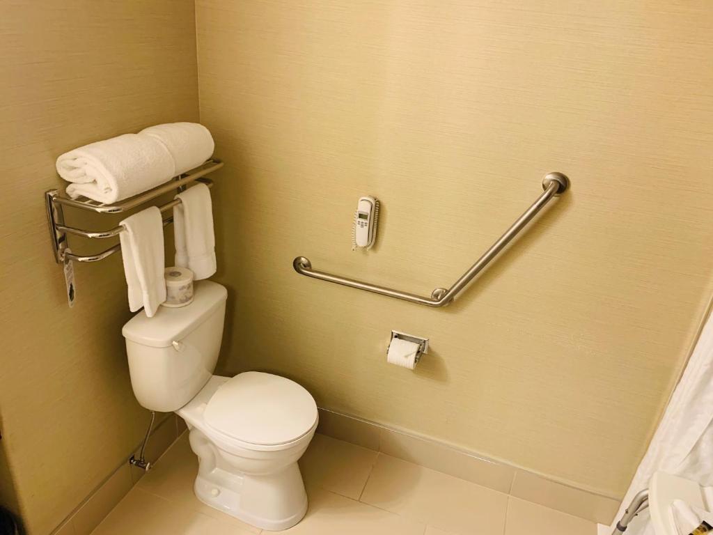 The Kanata Inns Invermere photo