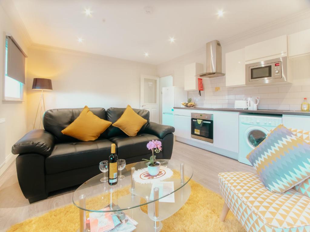 Spacesavers, Sheffield