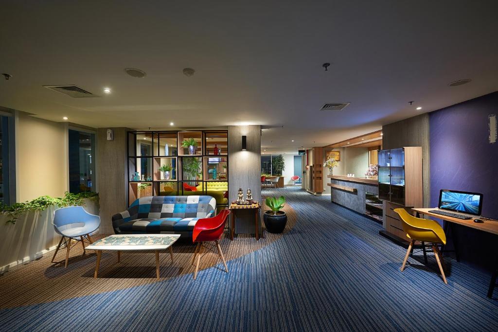 Lobby, Deka Hotel in Surabaya