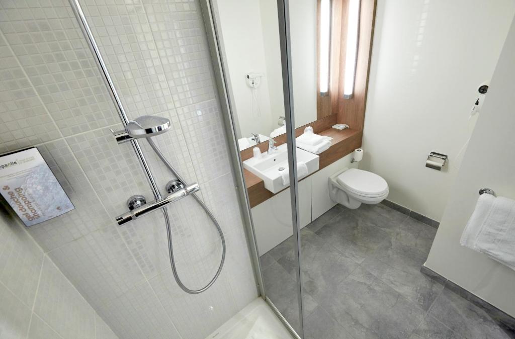 Hotel Campanile Gueret photo