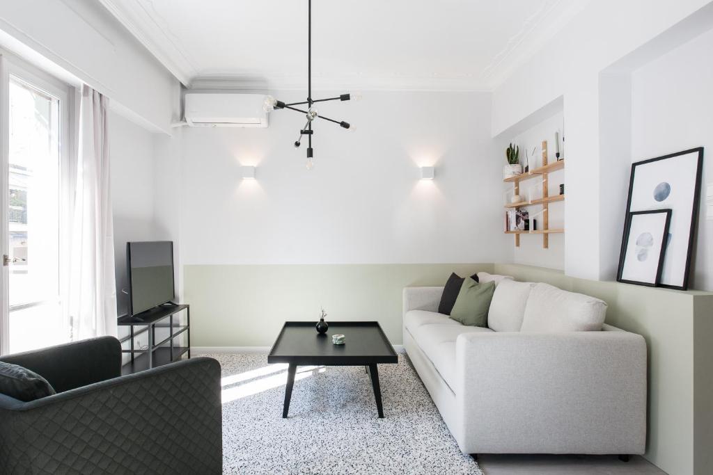 Deluxe & Stylish 2BD Apartment in Pangrati by UPSTREET, Athen