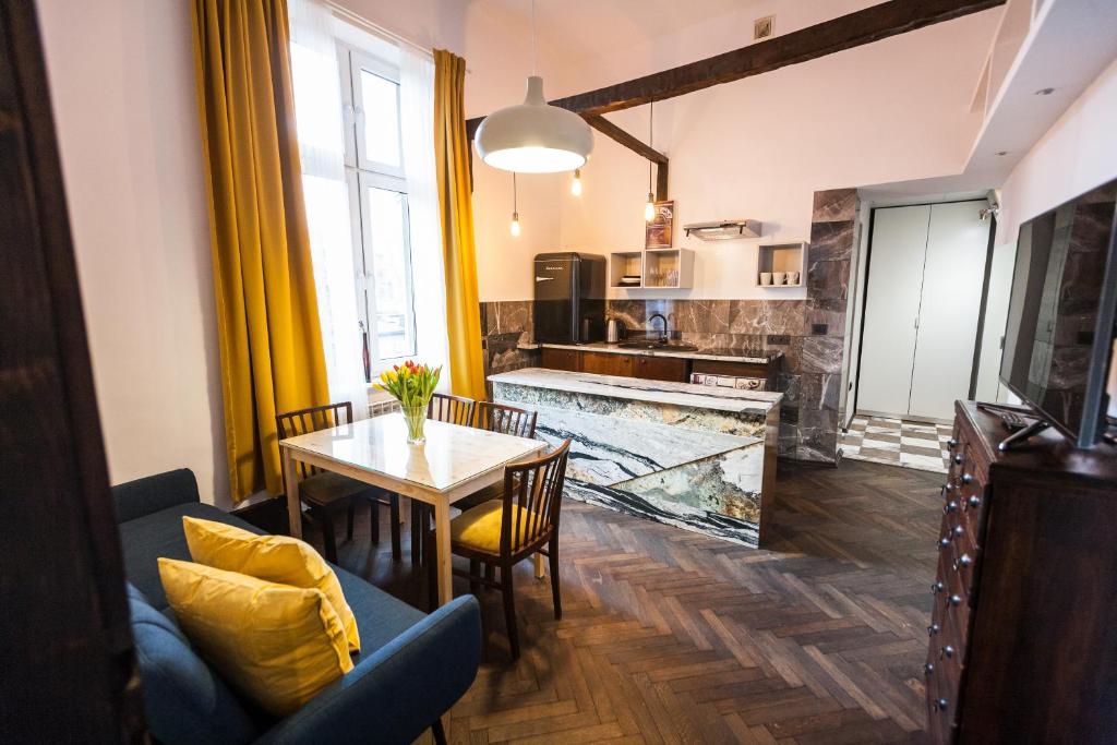 Stylish Apartment in Krakow Old Town, Krakov
