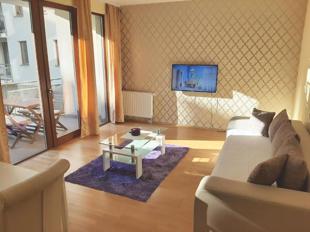 Trendy Deluxe Apartments photo