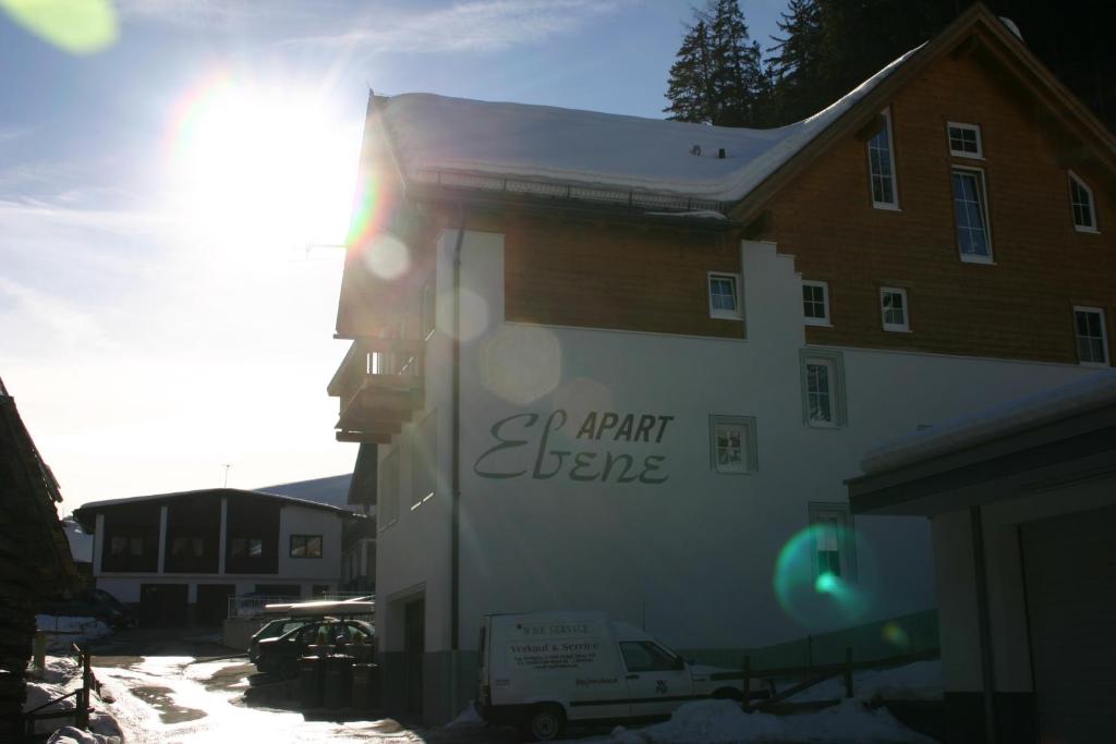 Apart Ebene - 4