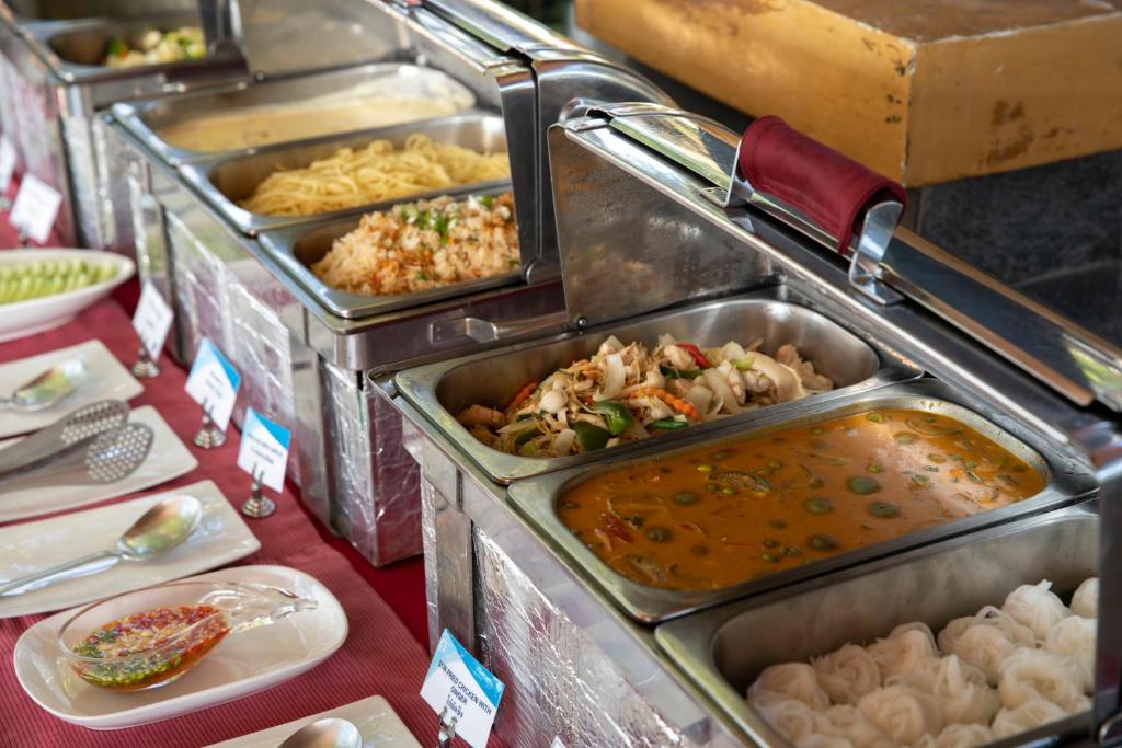 อาหารและเครื่องดื่ม