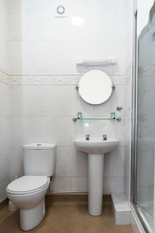 The Causeway Guest House photo