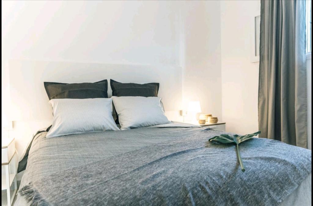 Central location in a great complex with 300mbps internet - 3