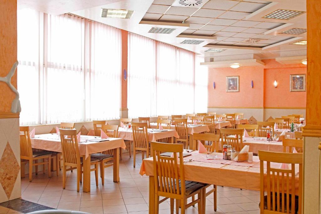 Hotel BM photo