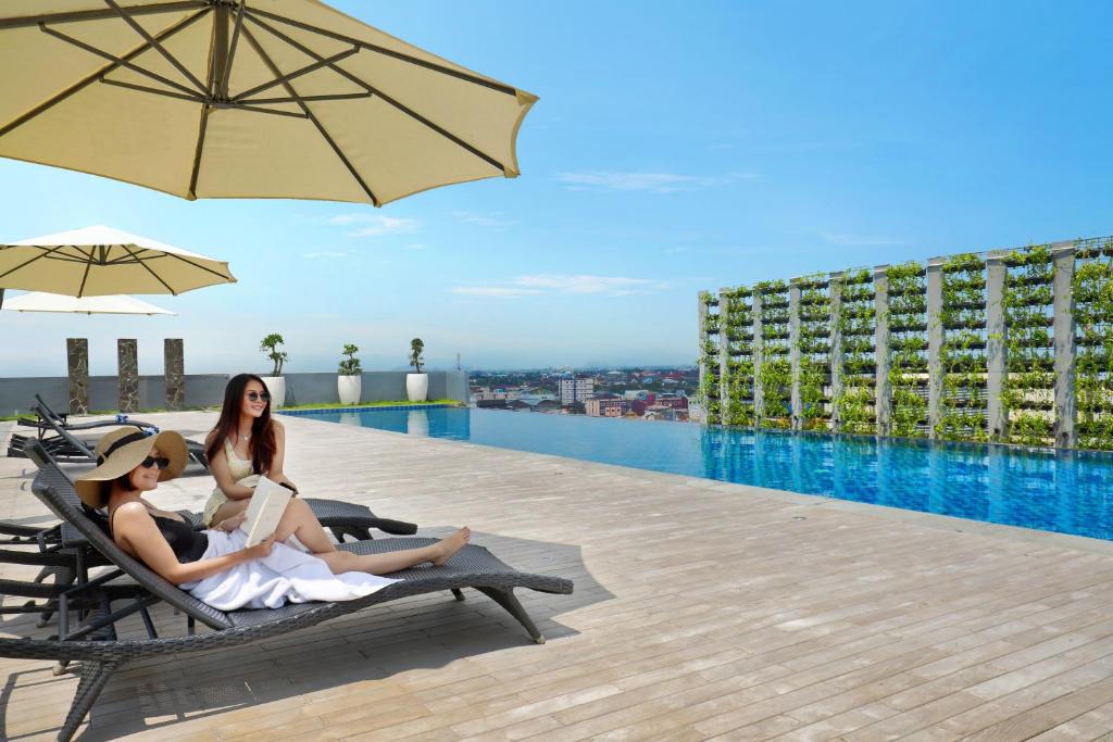 Novotel Suites Yogyakarta Malioboro photo