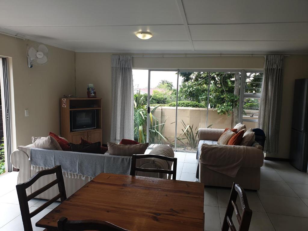 Facilities, Amakaya Backpackers Travellers Accommodation in Plettenberg Bay