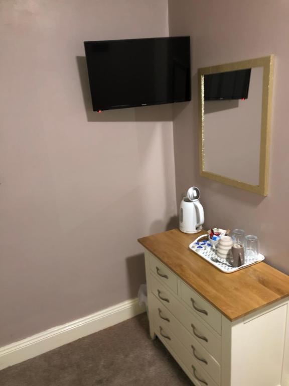 The Holystone Bar & Restaurant photo