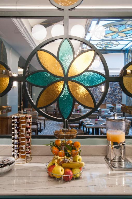 Paris Hotel Saint Petersbourg Opera & Spa Additional