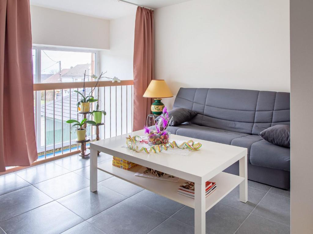 Simplistic Holiday Home in Saint Louis with Garden