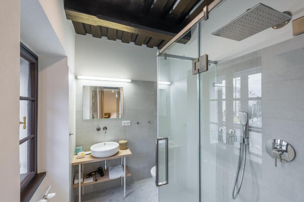 Fancy apartments by Prague Castle photo