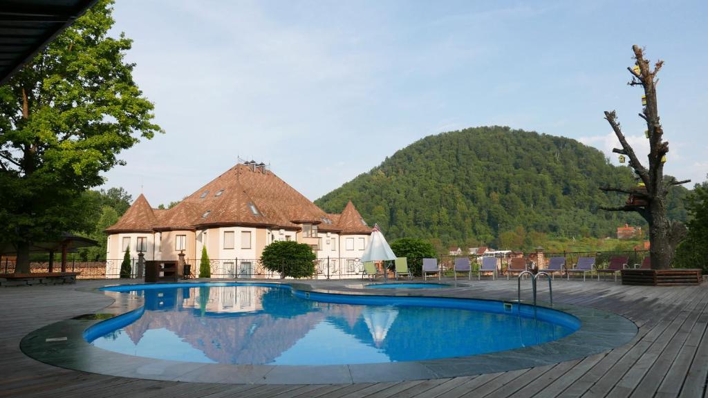 LETIZIA country club — Hotel in Shayan