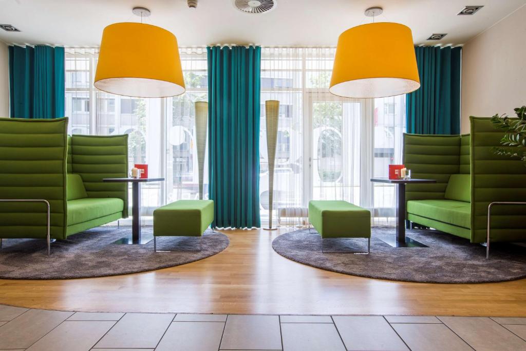 Park Inn by Radisson Nürnberg - 4