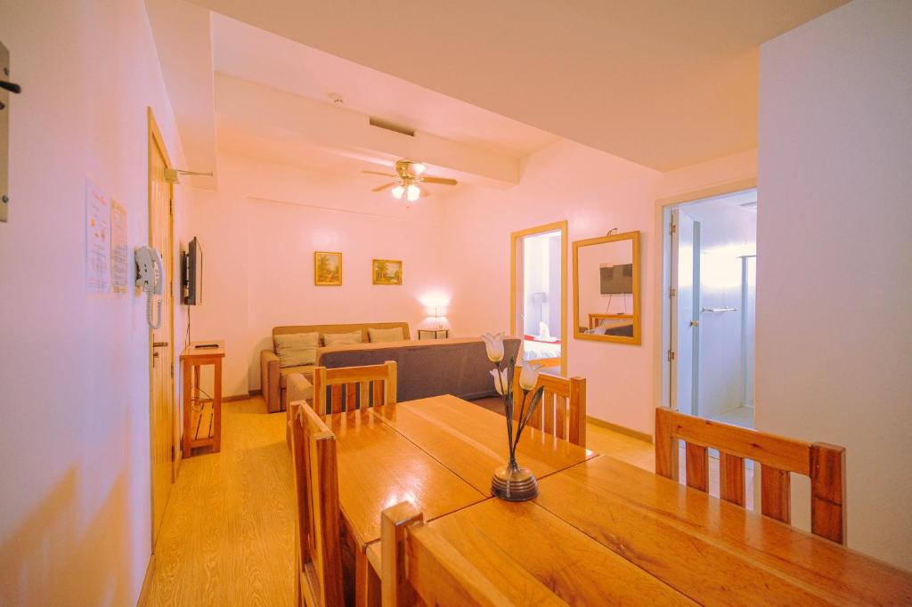 Cedar Peak Condominium