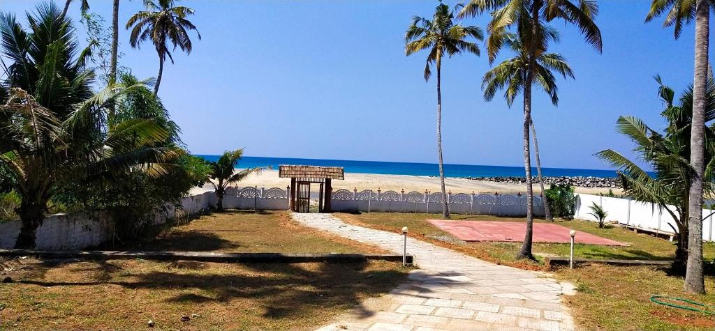 M R Beach & Cottages photo
