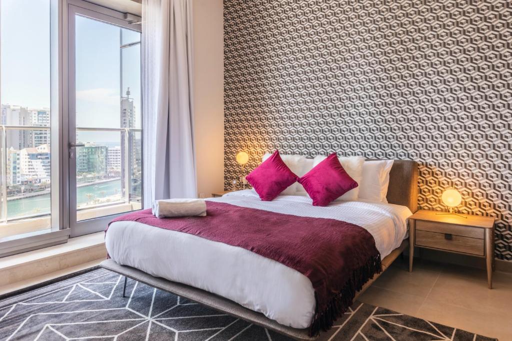 Stella Stays Modern 2BDR Dubai JBR Beach Netflix photo