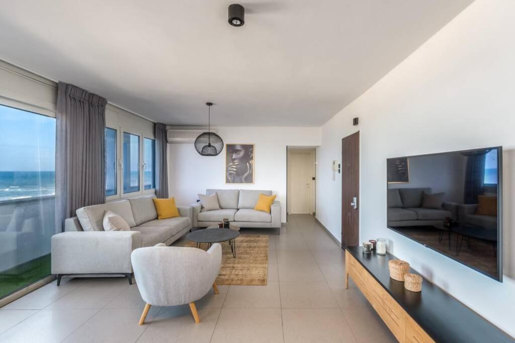 Luxury King David Tower Apartments in Tel Aviv, Israel reviews