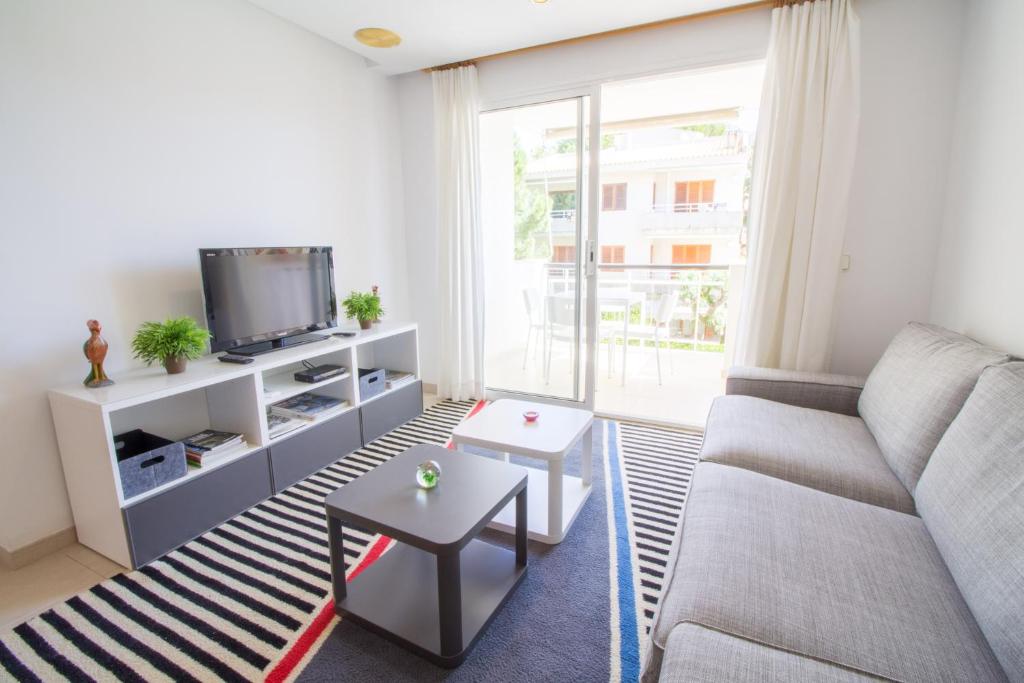 Precioso Apartamento con wifi y A/C - 4