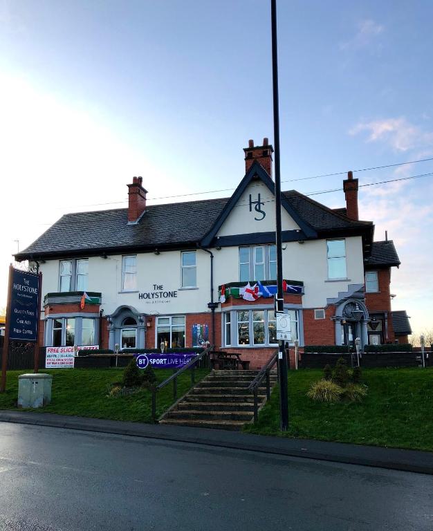 The Holystone Bar &amp; Restaurant — Hotel in Newcastle upon Tyne