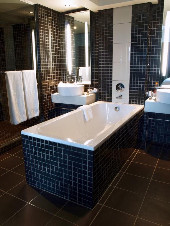 Crowne Plaza Hotel Johannesburg-The Rosebank Photo 38
