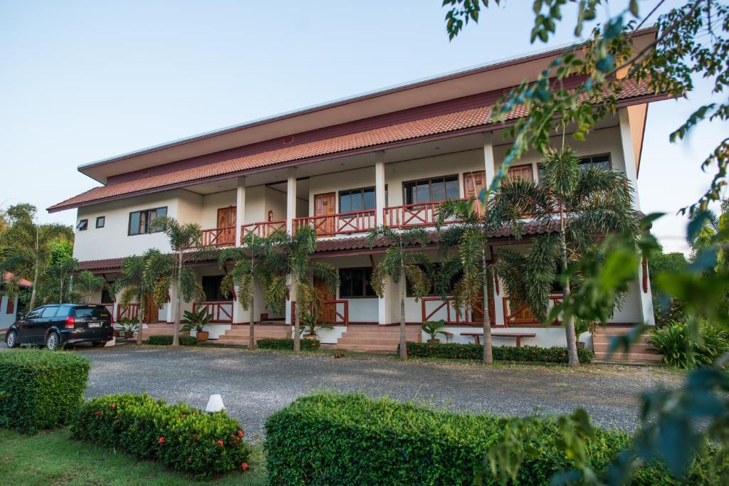Chiang Kham Tai Lue Resort photo