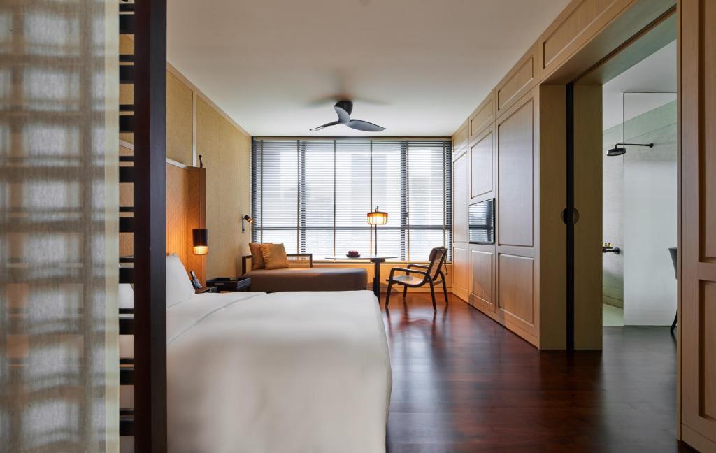 Room Image 2