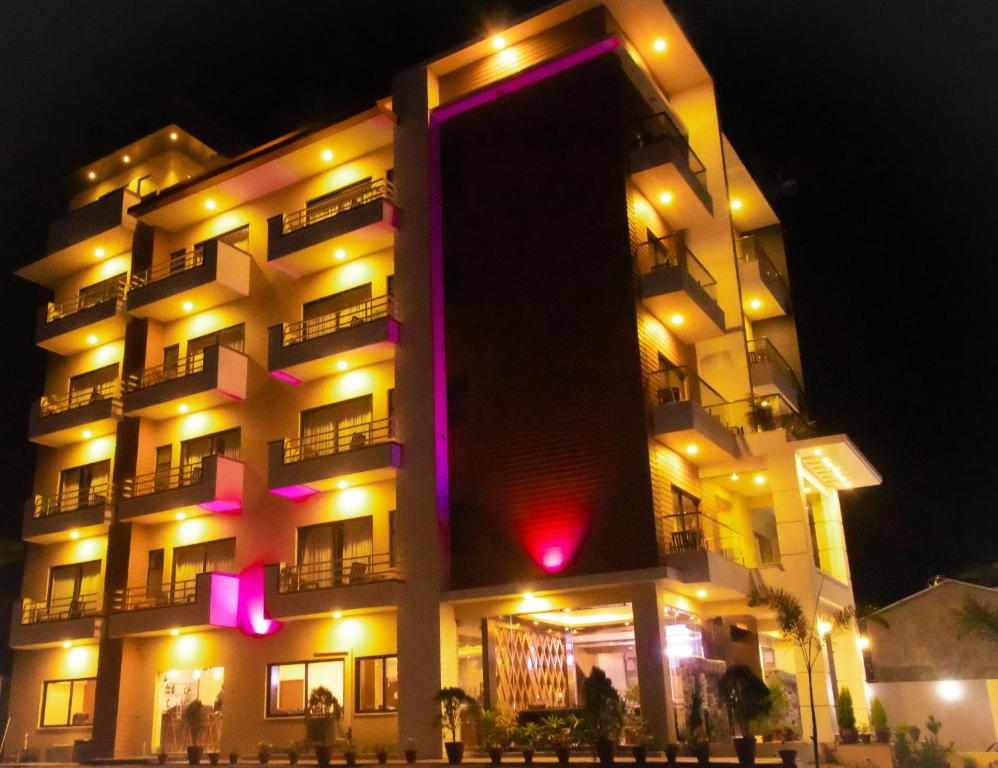 Hotel Silverline photo
