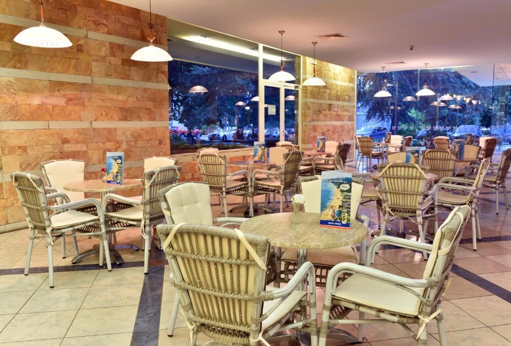 Hotel Laguna Garden photo