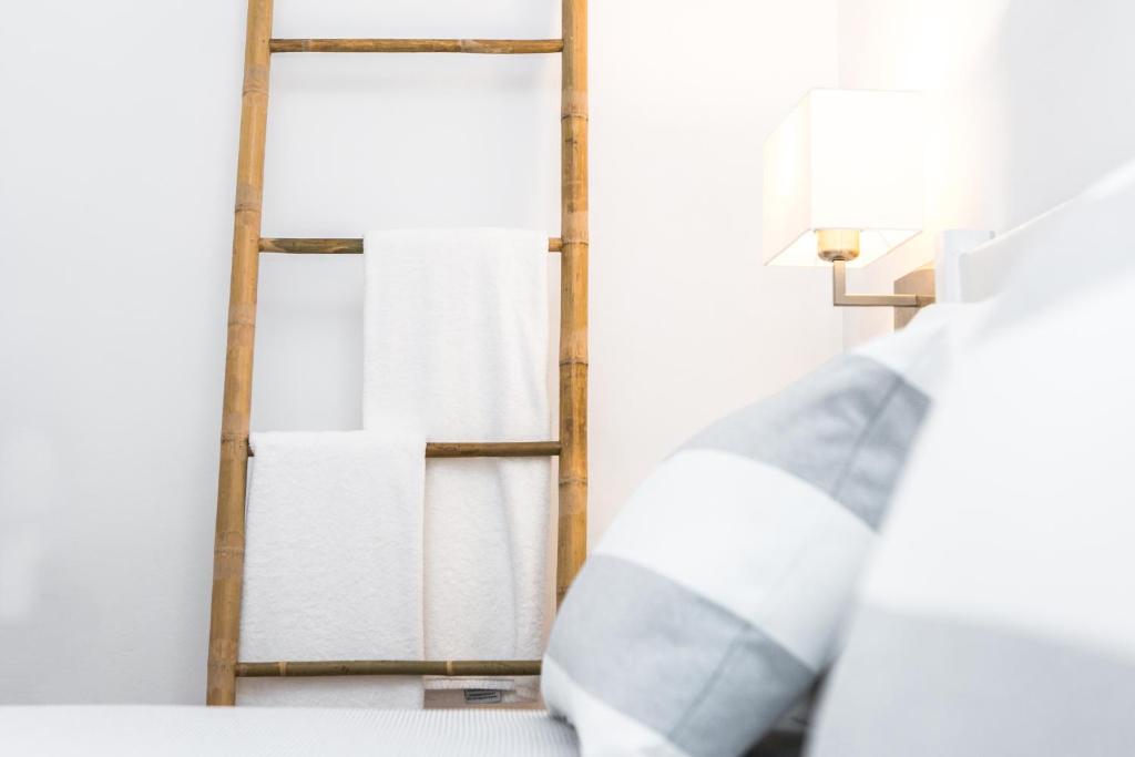 RVHotels Sea Club Menorca — Hotel rooms in Cala'n Blanes, Balearic Islands