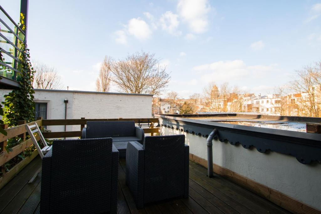 Charming Apartments near Avenue Louise photo