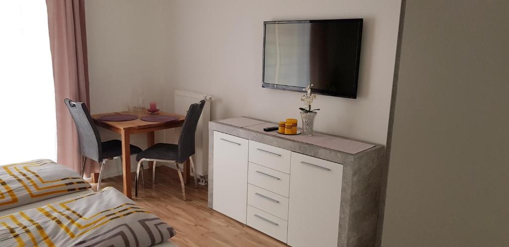 Alpe-Adria Apartment Chanel (Top 6 mit Garten) - 4
