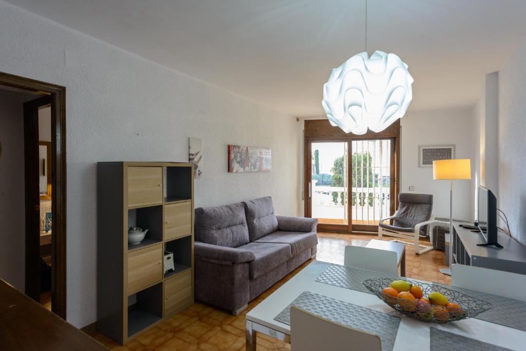 APPARTEMENT REZ DE JARDIN EMPLACEMENT #1 - 5